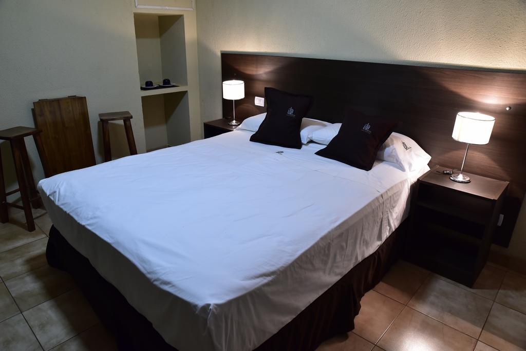 Iguazú Urban Hotel Express Puerto Iguazú Exterior foto
