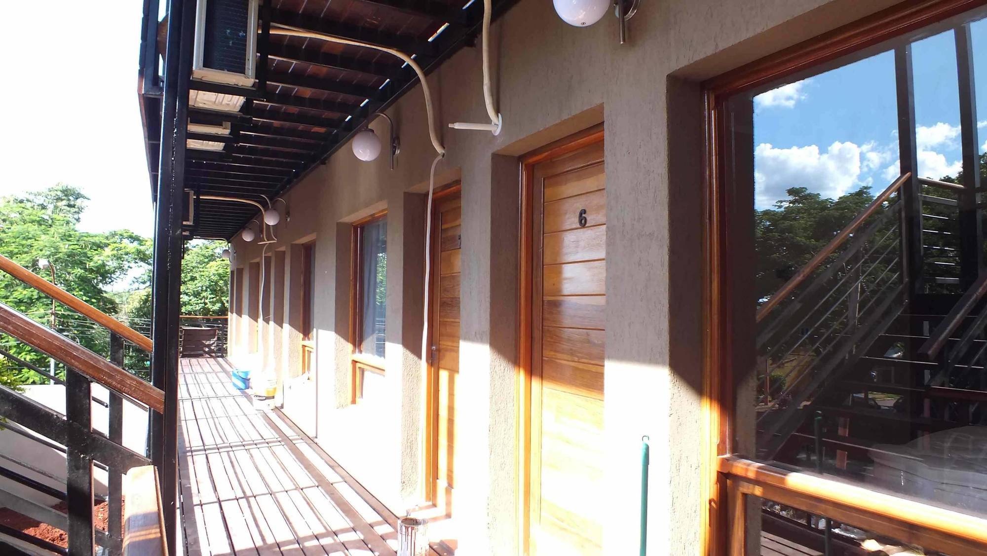 Iguazú Urban Hotel Express Puerto Iguazú Exterior foto