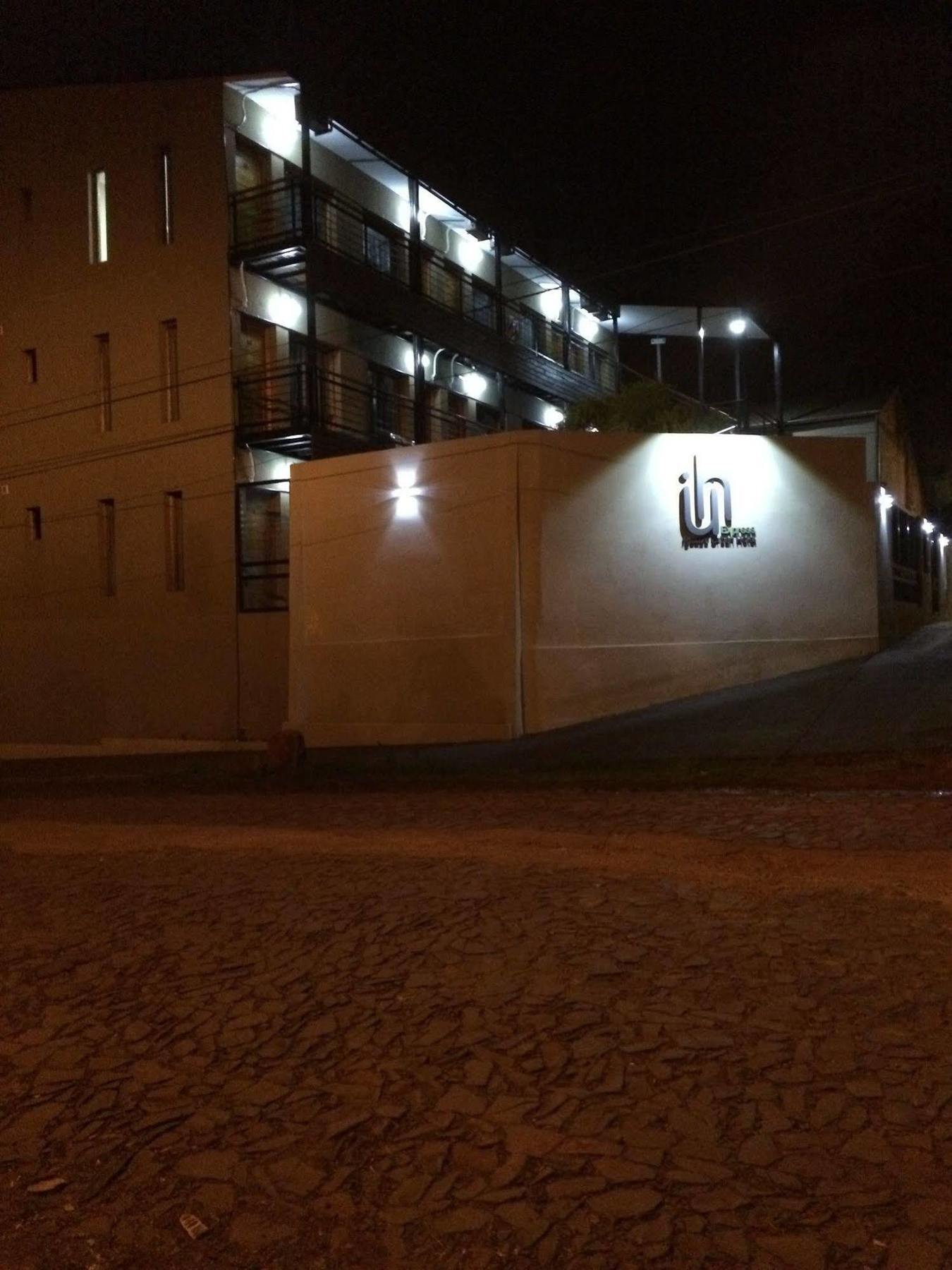 Iguazú Urban Hotel Express Puerto Iguazú Exterior foto